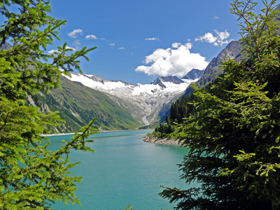 Kraft tanken in Tirol